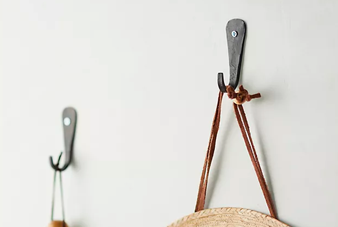 Maximize Your Wall Space: Do's and Don'ts of Using Wall Hooks